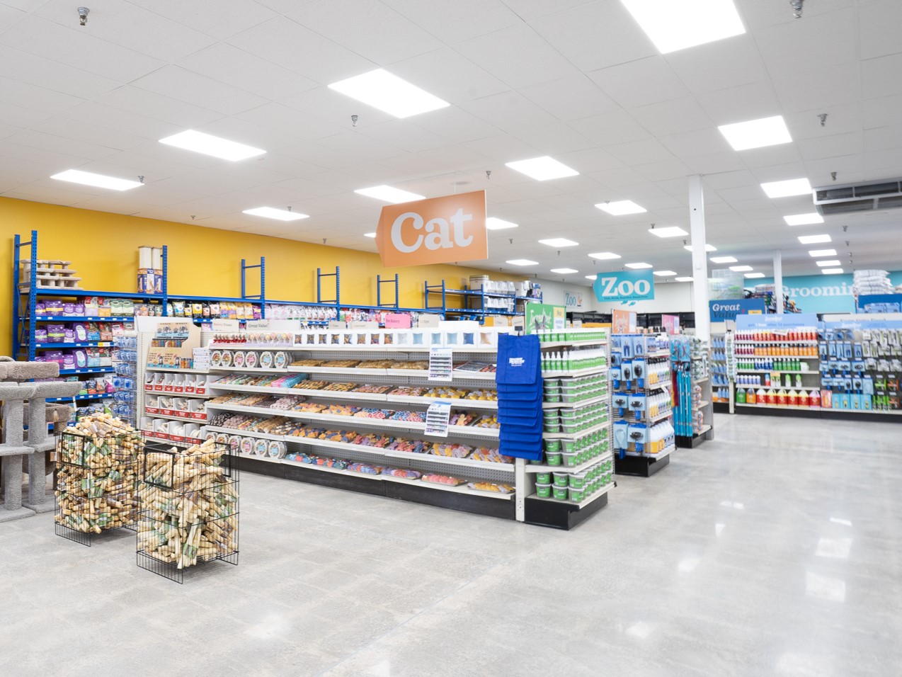 Chow_Hound_Pet_Supplies_3.jpg